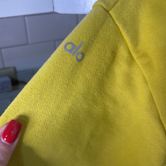 Alo size medium 3/4 zip hoodie Chartreuse - Picture 3 of 4